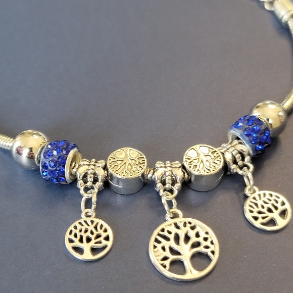 Beaded bracelet - Picture 4 of 5